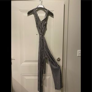 Monteau Black/White Pinstripe Jumpsuit Size: L